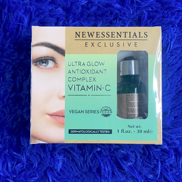 New Essentials Exclusive Ultra Glow Antioxidant Complex Vitamin-C Vegan Series - Picture 1 of 4